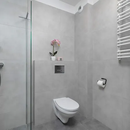 Apartamento Functional With Parking In Cracow By Renters