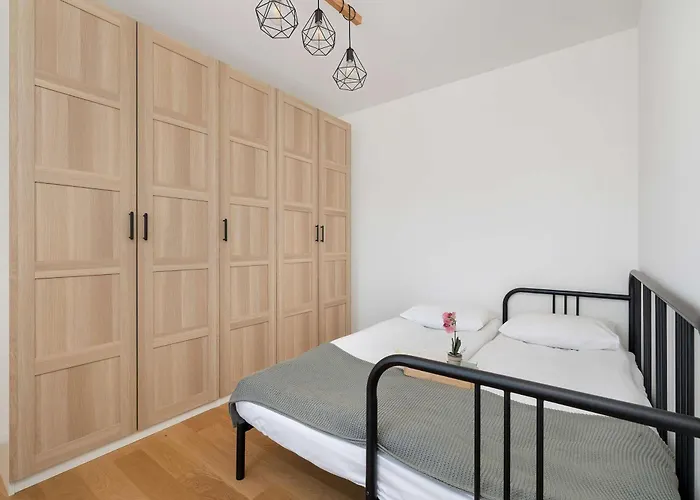 شقة Functional With Parking In Cracow By Renters